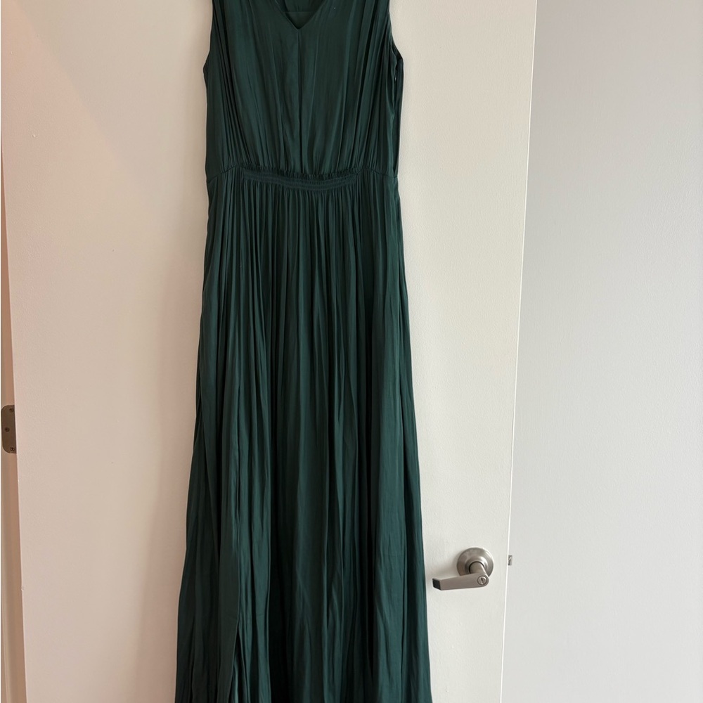 Elegant Green Maxi Dress